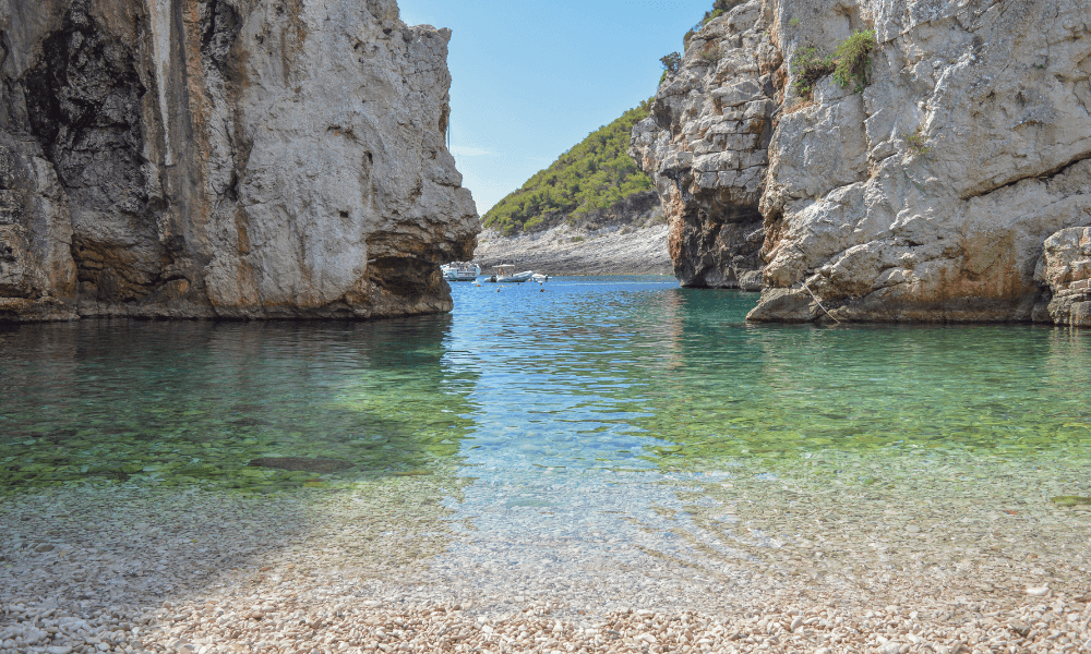 Stiniva Cove