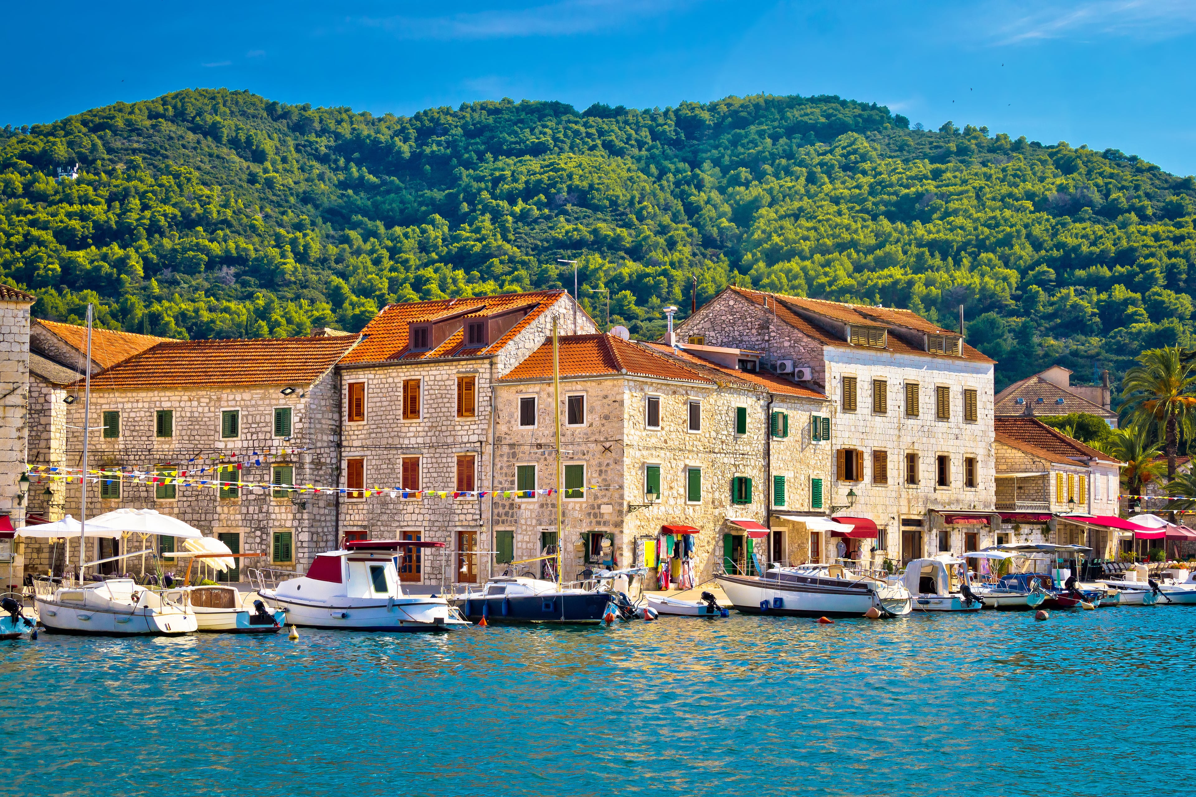 Stari Grad's waterfront