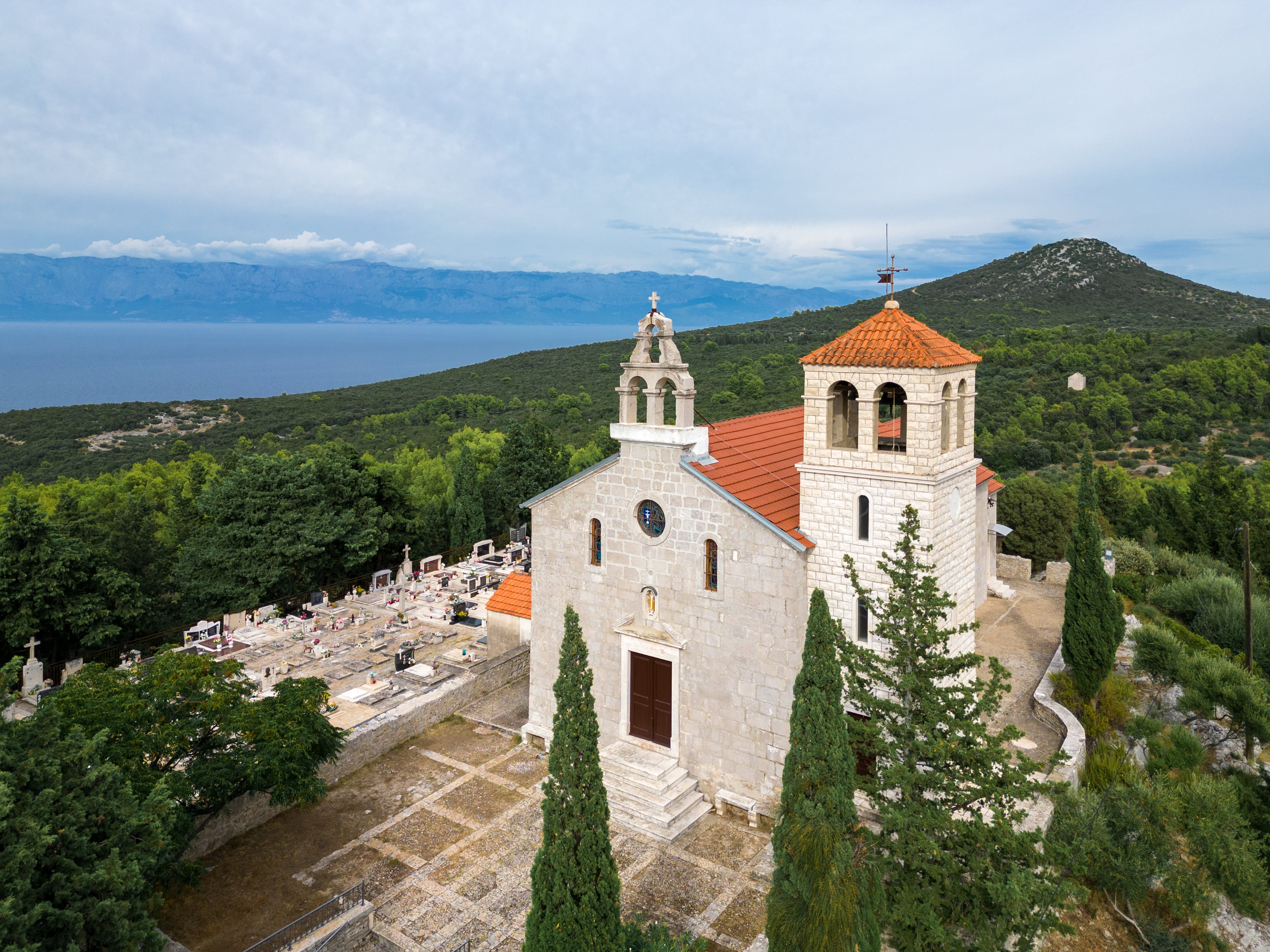 An Italianate church